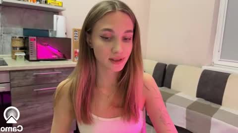 Snapshot of amy_chill chatting on December 2024 05:43:01 PM Amy Chill online show from December 2024 05:43:01 PM