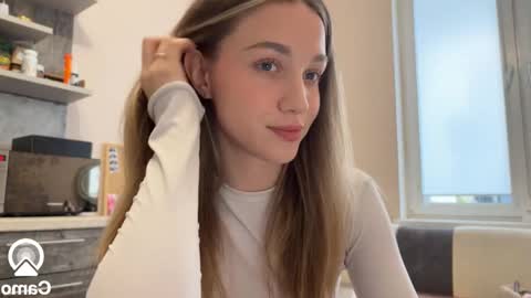 Snapshot of amy_chill chatting on February 2025 09:41:01 AM Amy Chill online show from February 2025 09:41:01 AM