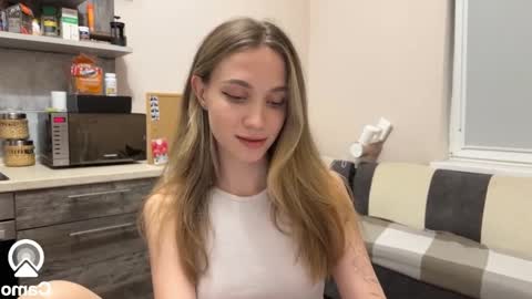 Snapshot of amy_chill chatting on February 2025 06:21:02 PM Amy Chill online show from February 2025 06:21:02 PM