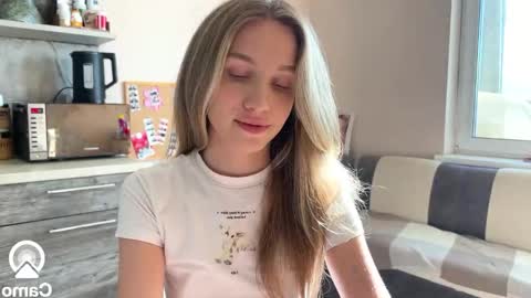 Snapshot of amy_chill chatting on October 2025 11:27:02 AM Amy Chill online show from October 2025 11:27:02 AM