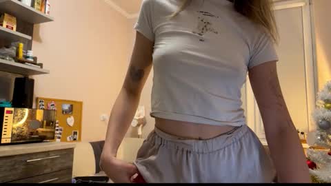 Snapshot of amy_chill chatting on January 2026 04:09:01 PM Amy Chill online show from January 2026 04:09:01 PM