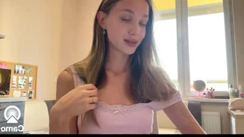 Snapshot of amy_chill chatting on March 2026 02:44:01 PM Amy Chill online show from March 2026 02:44:01 PM