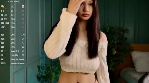 Snapshot of amy_does chatting on October 2025 04:05:01 PM Amy online show from October 2025 04:05:01 PM