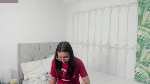 Amy online show from May 2026 02:02:01 PM