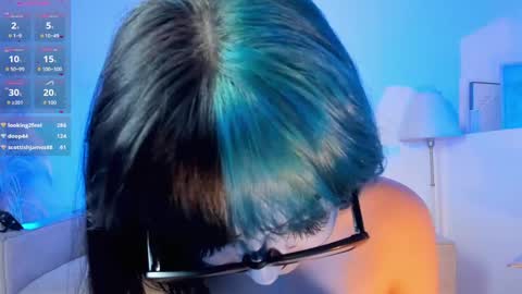 Hello I am Allison Welcome to my room and let is  have a good time together whith me online show from November 2025 09:14:02 PM