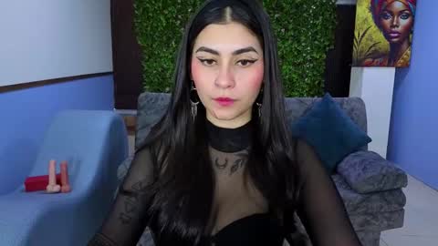 Amy online show from November 2025 07:13:01 PM