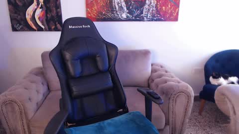 Snapshot of amy_stiward chatting on March 2025 06:08:02 PM Mia Cristancho online show from March 2025 06:08:02 PM