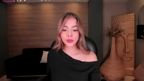 Snapshot of amydavis_ chatting on February 2025 03:12:02 AM Amy online show from February 2025 03:12:02 AM