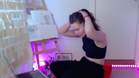 Snapshot of amydreamgirl chatting on May 2026 04:57:04 PM amydreamgirl online show from May 2026 04:57:04 PM