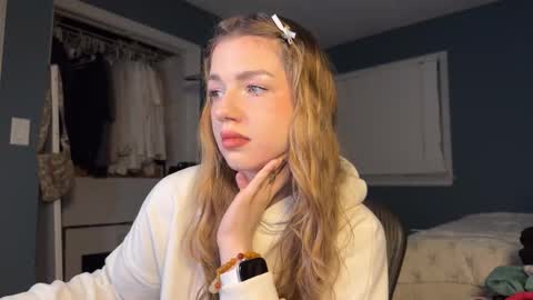 Amy online show from November 2025 07:09:01 AM