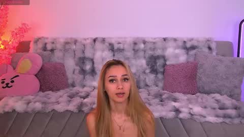 amykentt online show from May 2026 04:23:01 PM