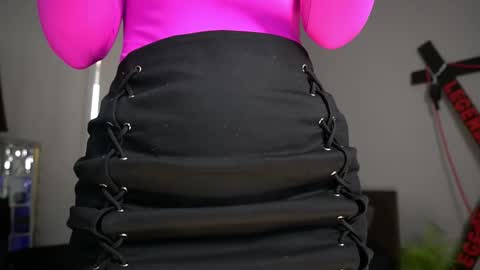 amylanee online show from February 2026 07:45:01 AM