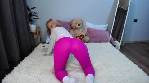 amymilson online show from December 2024 10:21:02 PM