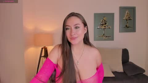 AMY R  online show from May 2026 02:45:01 PM