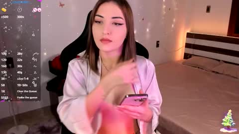 Snapshot of amyvilvet chatting on December 2025 07:12:02 PM amyvilvet online show from December 2025 07:12:02 PM