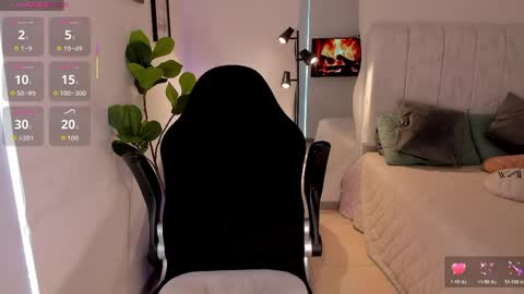    online show from May 2026 09:42:02 PM