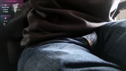 A online show from March 2025 09:33:02 AM