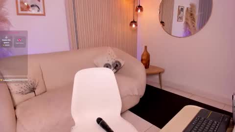  Ana  online show from February 2026 07:18:02 AM