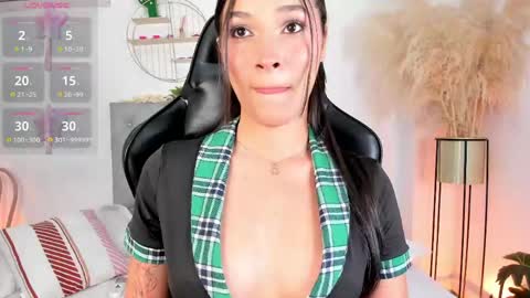 Snapshot of ana_grecco chatting on May 2026 09:23:01 PM ana_grecco online show from May 2026 09:23:01 PM