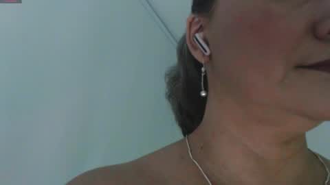  Ana  online show from December 2025 11:11:01 PM