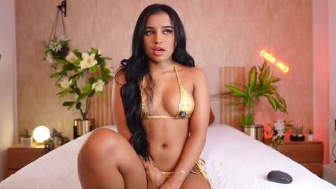 Snapshot of ana_maria11 chatting on September 2025 05:39:02 AM Ana online show from September 2025 05:39:02 AM