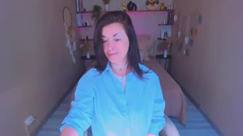 Ana online show from May 2026 10:10:01 AM