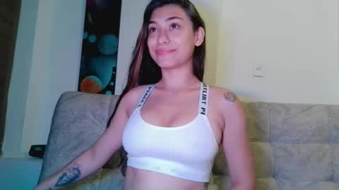 Ana online show from February 2026 07:01:02 PM