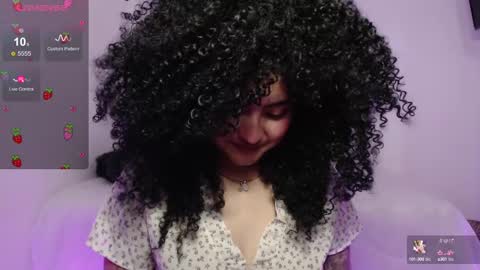 Ana Ricciardi online show from February 2025 04:33:02 PM