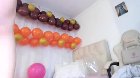 Im anna but you can call me as you want online show from February 2025 10:21:01 PM