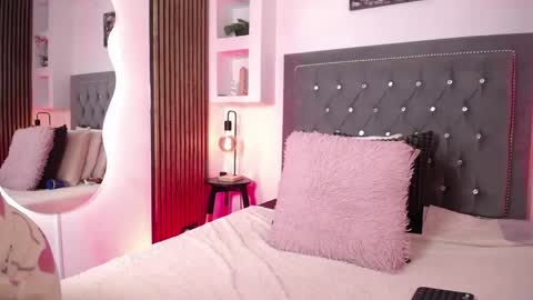 Ana Moon  online show from May 2026 04:29:01 AM