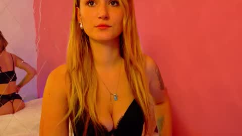 Snapshot of anaayss chatting on October 2025 05:27:02 AM anaayss online show from October 2025 05:27:02 AM