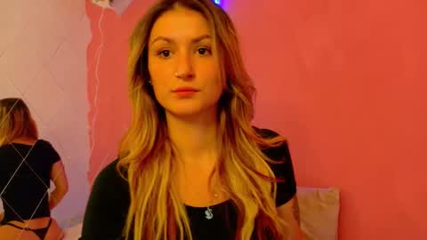 Snapshot of anaayss chatting on October 2025 05:18:01 AM anaayss online show from October 2025 05:18:01 AM