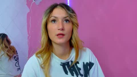 Snapshot of anaayss chatting on October 2025 04:57:02 AM anaayss online show from October 2025 04:57:02 AM