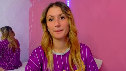 Snapshot of anaayss chatting on October 2025 05:10:01 AM anaayss online show from October 2025 05:10:01 AM