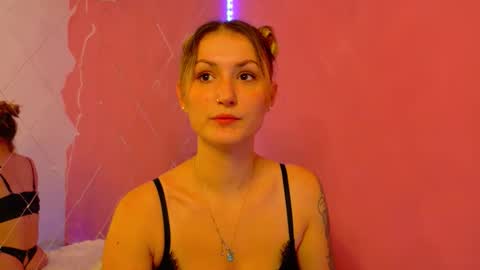 Snapshot of anaayss chatting on October 2025 04:35:02 AM anaayss online show from October 2025 04:35:02 AM