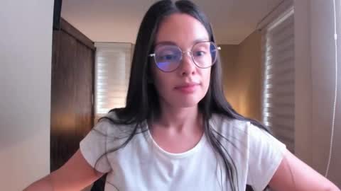 Anabel online show from January 2025 07:50:02 PM