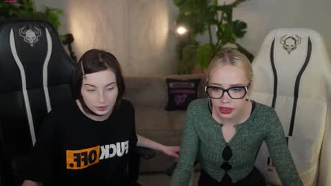 PLAYHARD054 online show from November 2025 11:33:02 AM