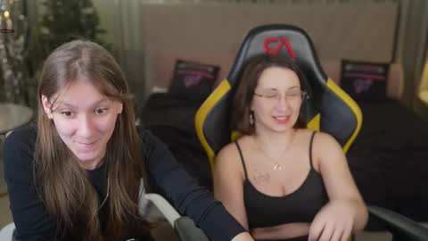 PLAYHARD054 online show from January 2026 12:20:02 PM