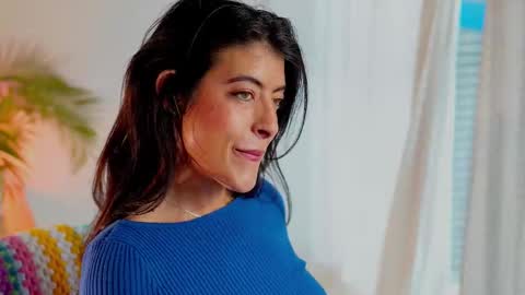 Snapshot of anabelcurvy chatting on December 2025 01:48:01 PM anabelcurvy online show from December 2025 01:48:01 PM