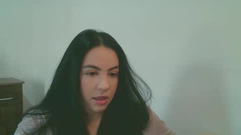 anabelenogueira1 online show from May 2026 12:02:01 PM