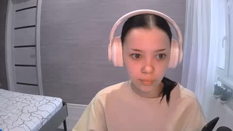 Anabel online show from October 2025 11:55:01 AM