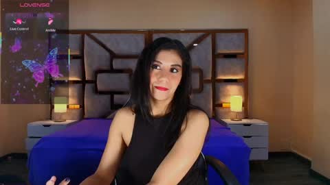 HI I AM ANABELL online show from May 2026 01:30:02 PM