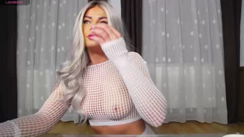 Ana online show from October 2025 06:28:01 AM