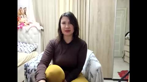 ANABELLOVEE online show from February 2026 04:01:01 PM