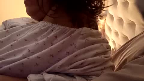 Snapshot of anabellovee chatting on June 2026 04:07:02 AM ANABELLOVEE online show from June 2026 04:07:02 AM