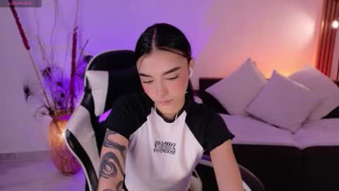 ANABEL WOLF  online show from March 2026 03:28:02 PM