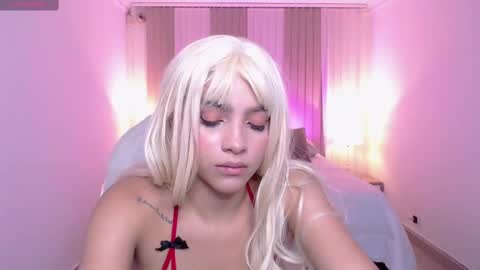 Anahi Curlie online show from March 2025 03:32:01 AM