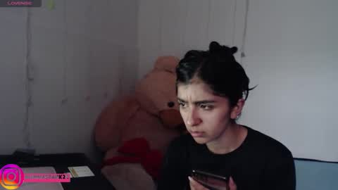 Snapshot of anahibrowns95 chatting on November 2025 07:48:02 PM Anahi Browns online show from November 2025 07:48:02 PM