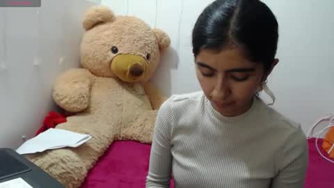 Snapshot of anahibrowns95 chatting on February 2026 11:08:01 PM Anahi Browns online show from February 2026 11:08:01 PM