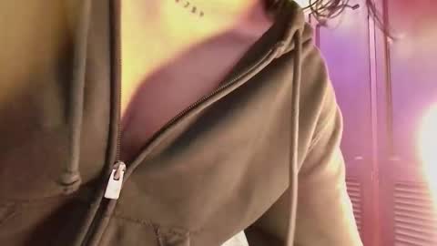 anais_tgn online show from November 2025 12:13:01 PM